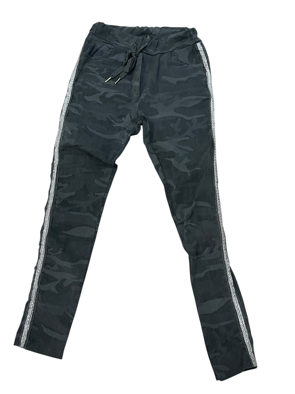 VEnti 6 Women’s Skinny Camo Jogger Pants with Side Stripe sz xs EUC